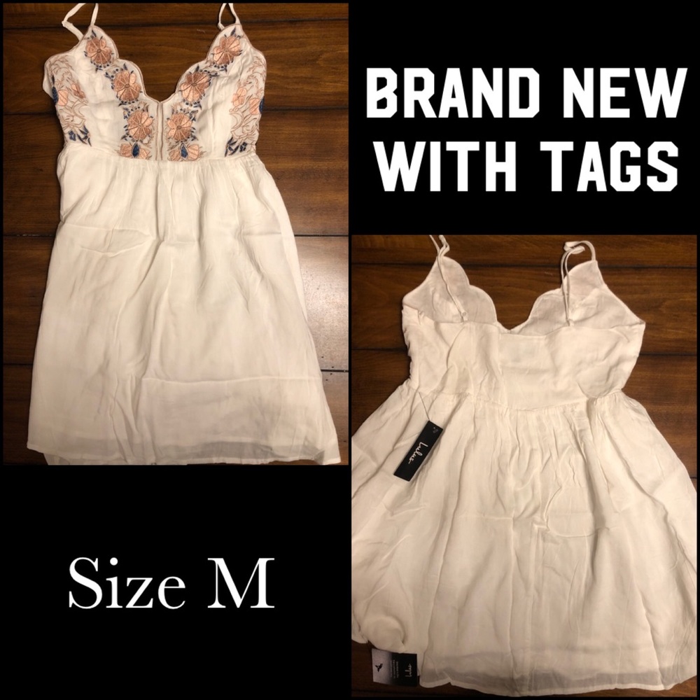 Daisy Petal Pickin’ Ivory Embroidered Dress
